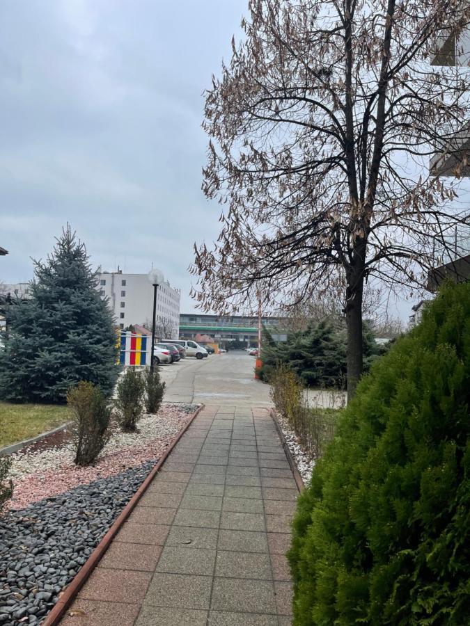 Welcome To Bucharest Airport Residences & Therme-Self Check-In Otopeni Eksteriør bilde