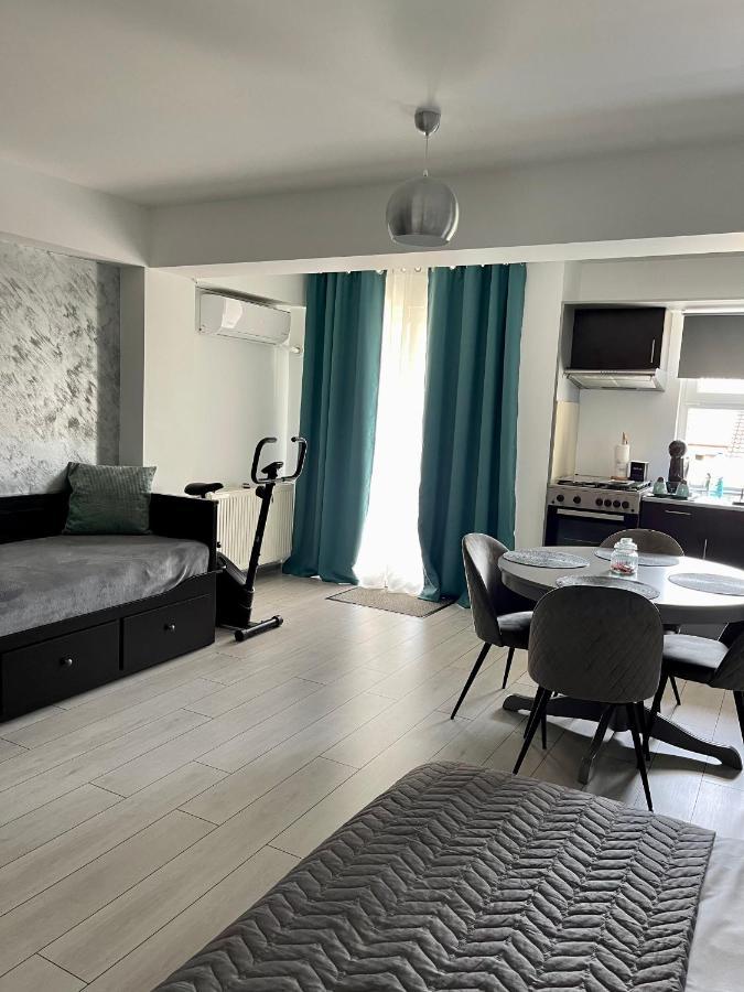 Welcome To Bucharest Airport Residences & Therme-Self Check-In Otopeni Eksteriør bilde