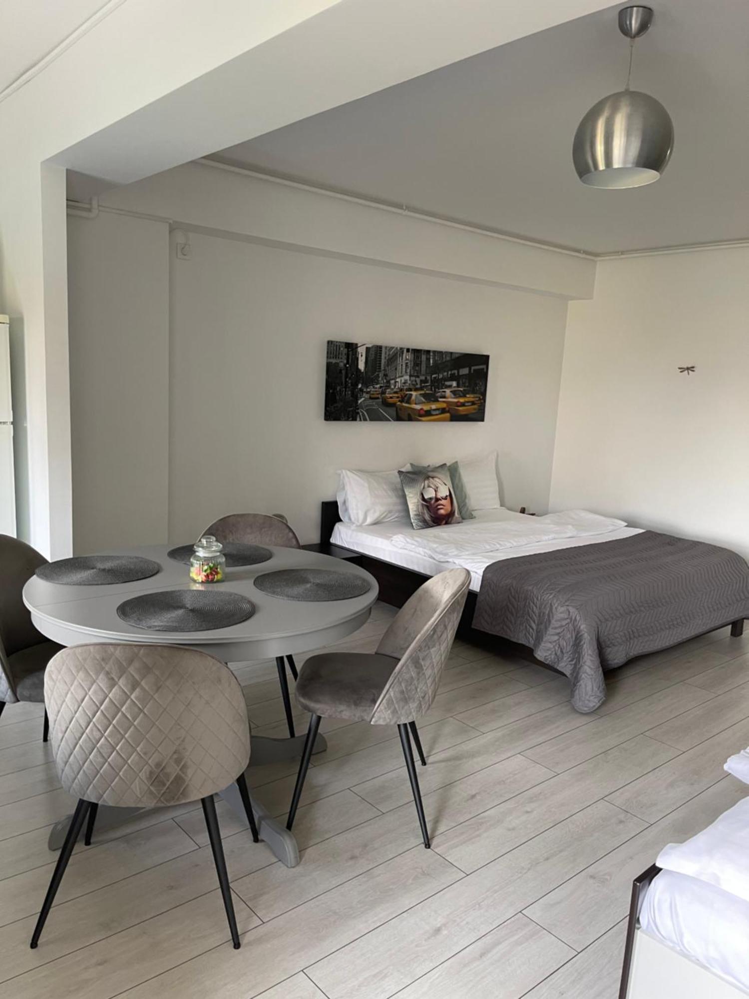 Welcome To Bucharest Airport Residences & Therme-Self Check-In Otopeni Eksteriør bilde